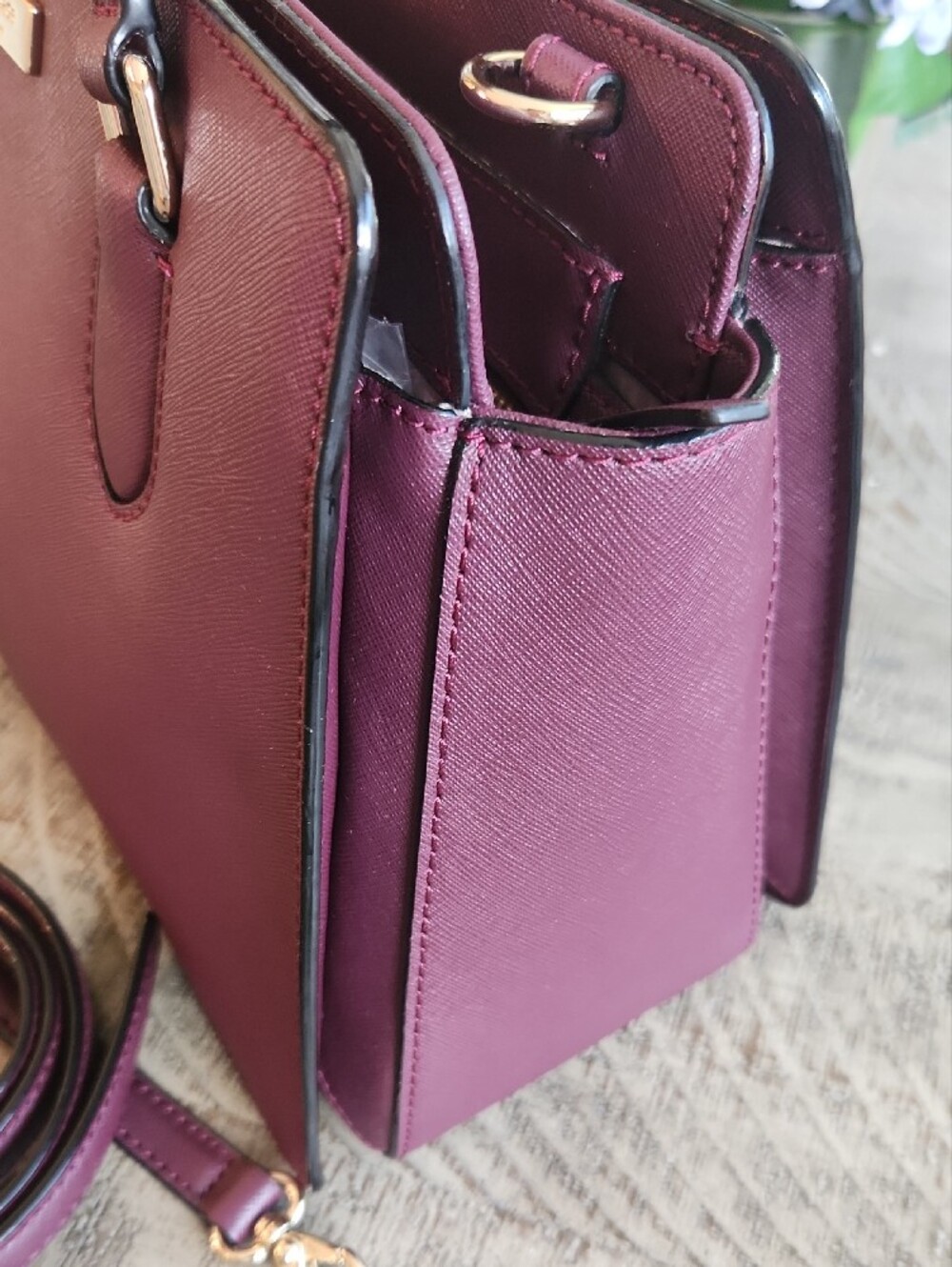 kate spade Saffiano Leather Satchel With Strap. Gorgeous Fall & Winter Bag! - Picture 3 of 8